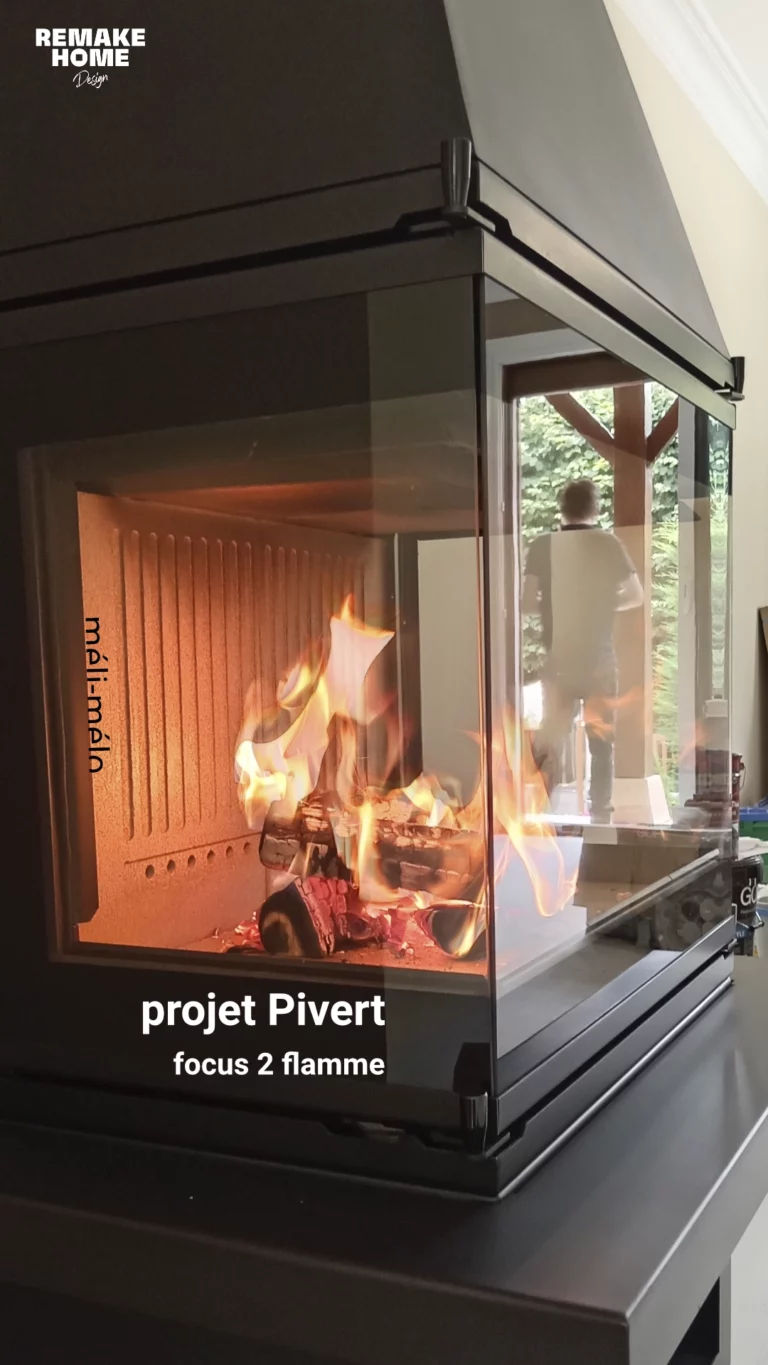 portfolio architecte d'intérieur Val de Marne en 10 images et plus - Paris - Île de France 12 feu de bois dans poêle design - projet PIVERT